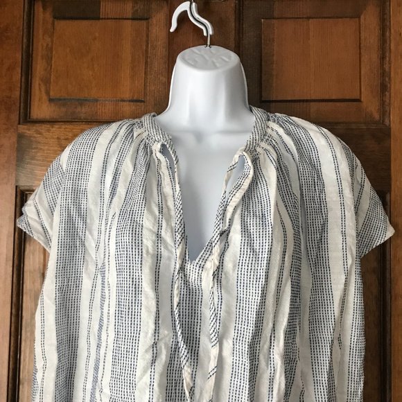 H&M White with Blue Thread Stitched Stripes Cap Sleeve Pullover Top Size 2XL - Picture 2 of 13